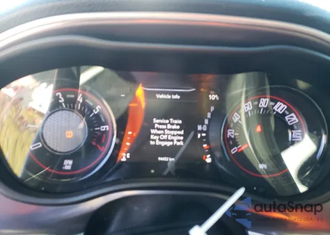 2021 Dodge Challenger Sxt z USA, uszkodzony, nr VIN 2C3CDZAG3MH610787